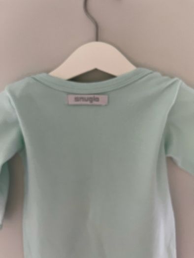 SNUGLO baby grow 6-12 months
