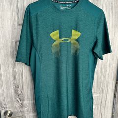 Under Armour Top - S