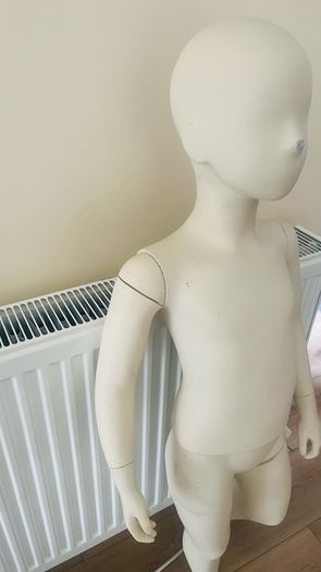 mannequin