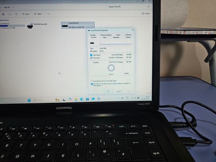 HP Compaq CQ58 Laptop Intel Celeron, 8GB RAM, Samsung 128GB SSD + Extra Storage Toshiba 750GB External USB HDD.