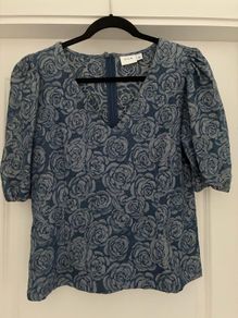 womens top
