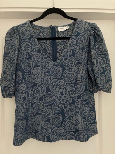 womens top