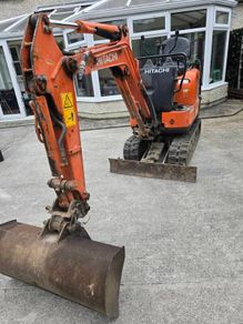 Hitachi Mini Digger Zaxis 10U