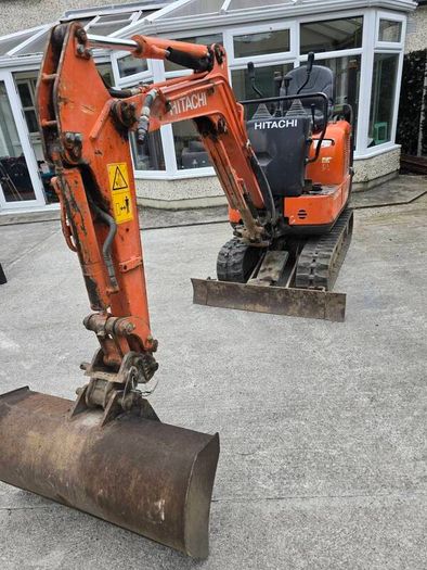 Hitachi Mini Digger Zaxis 10U
