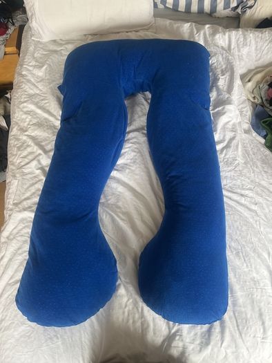 large pregnancy pillow