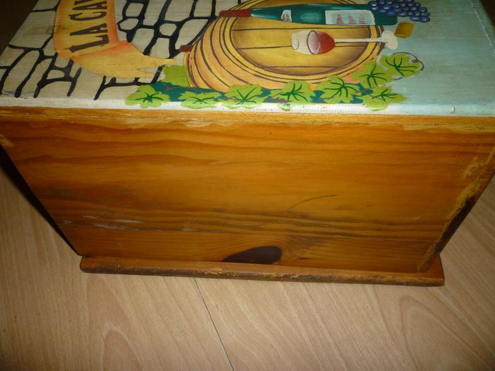 Wine rack Wooden Storage Box Crate Hand Painted. Vintage