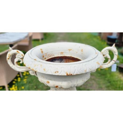 Urn Large Handles and Pedestal CH R 102 W