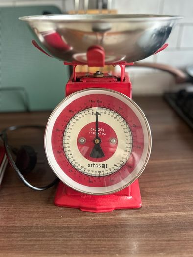 Weighing Scale & Popcorn maker