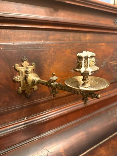 Beautiful upright Piano