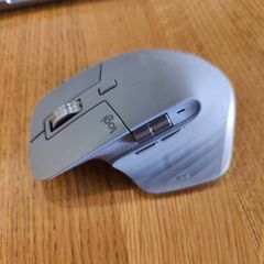Logitech MX Master 3 Wireless Mouse Excellent Condition