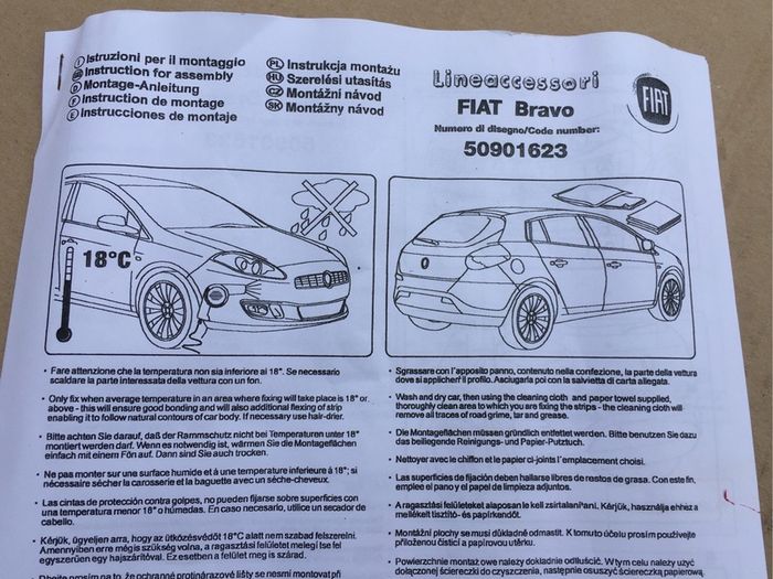 Side Moulding Kit (Fiat)