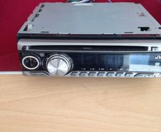 JVC car stereo with 12 disc changer and remote