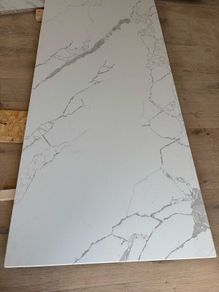 Quartz top