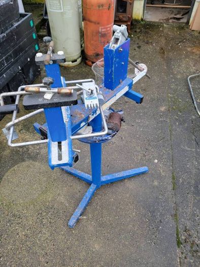 racquet stringing machine