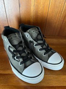 Converses Hi Tops Padded Collar UK2.5/EU35.