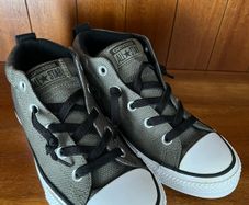 Converses Hi Tops Padded Collar UK2.5/EU35.