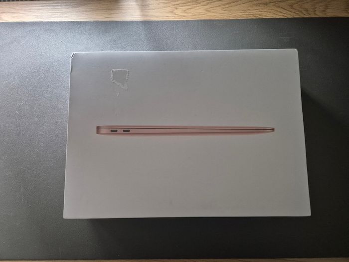 Apple MacBook Air M1 A2237 (2020) in Rose Gold