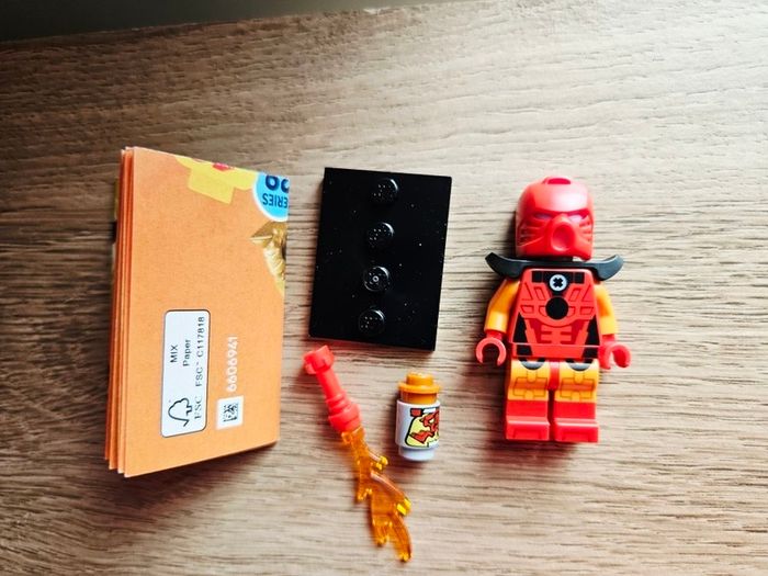 lego col29-3 bionicle cosplay, collectible series 29