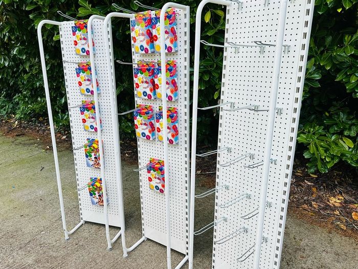 Shop Shelving Retail Shelving Large Quantity Available With All Accessories