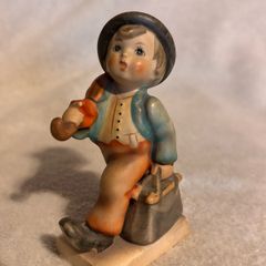 Vintage Goebel Figurine
