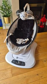 4moms MamaRoo 4 Infant Seat / Swing