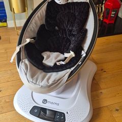 4moms MamaRoo 4 Infant Seat / Swing
