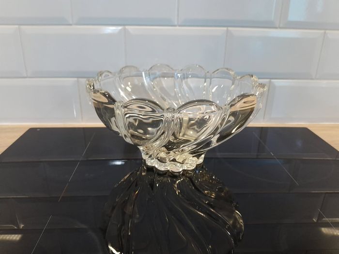 Crystal glass center piece
