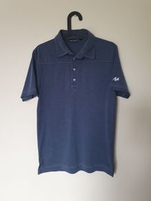 travis mathew polo shirt size small ptp 20" navy in like new condition