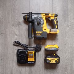 DeWalt dch273 SDS Masonry Drill (New)