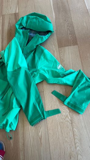 Mammut Alto Guide HS 3-Layer Waterproof Jacket - Men's S, Green - Hiking / Climbing Hardshell