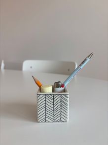Small herringbone planter / pen & pencil holder