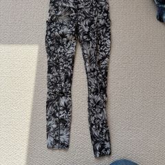 Lululemon fast and free 25"Leggings size 8