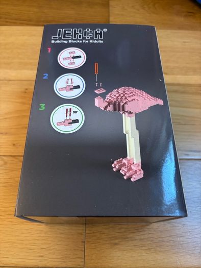 Jekca Flamingo - Unopened