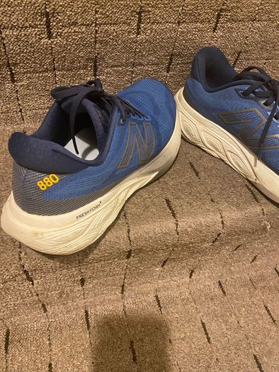 New balance man's. 9.5