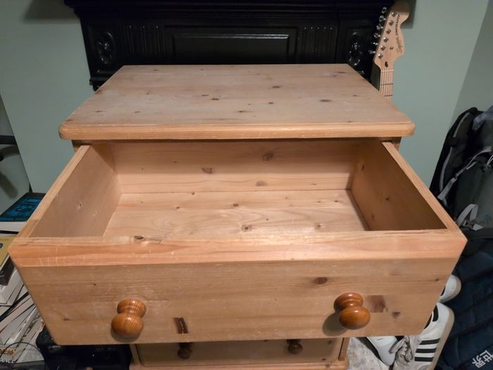 solid pine chest of drawers