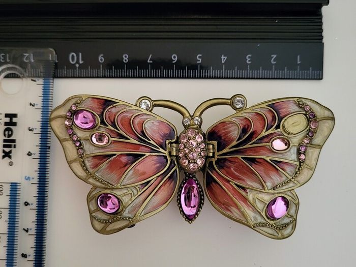 Trinket box