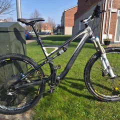 Mountain Bike - Specialized Stumpjumper FSR Expert Carbon (Size M)