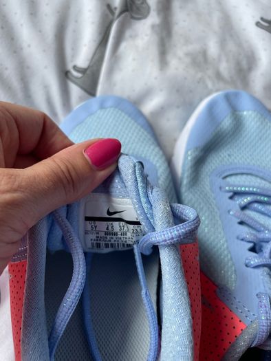 Nike Girls runners - As new