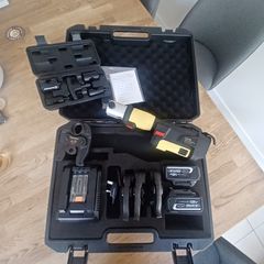Instantor mini press tool