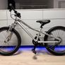 Specialized Hot Rock Kids Bike 20 inch Image 2
