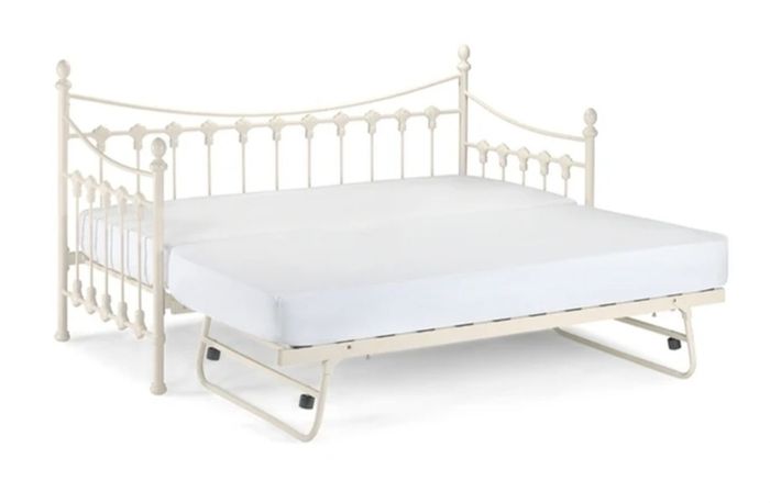 Versailles White Metal Daybed W/Optional Trundle