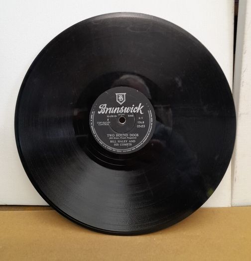 Rock & Roll 78 rpm records.