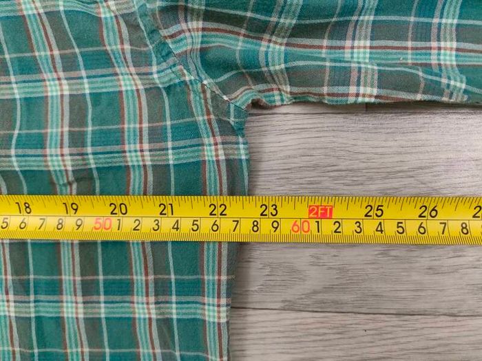 Woolrich Button Down Check Shirt Mens Medium