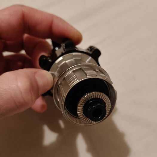 bicycle wheel hubs