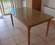table and chairs