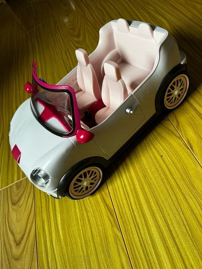 Lori Dolls Car