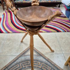 Vintage side bowl table