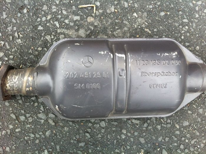 Mercedes c-class 1996 exhaust