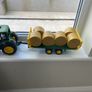 Bruder trailer & 6bales Image 3