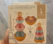 Sophie Giraffe Stacking Bowls